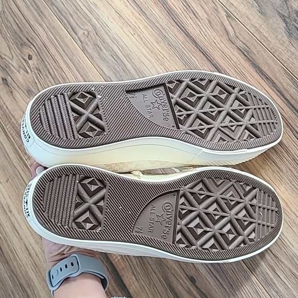 Converse womens 9.5 Chuck Taylor All Star Lift Low ivory patchwork vintage white - Picture 6 of 6